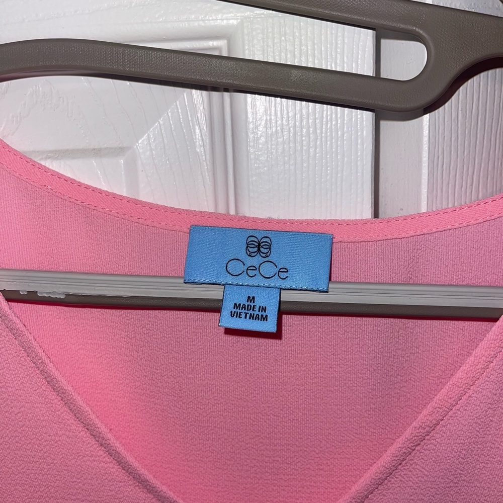 CeCe Blouse - Picture 3 of 4